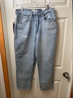 Denim Forum Women’s Jeans “Boyfriend” size 31